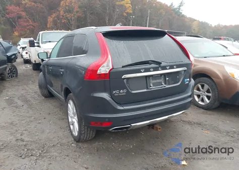 2015 Volvo Xc60 T6 Platinum из США, поврежденный, VIN YV4902RM4F2668984